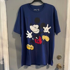 Disney Store Organic‎ Cotton Men's Mickey Mouse Print T-shirt size XL